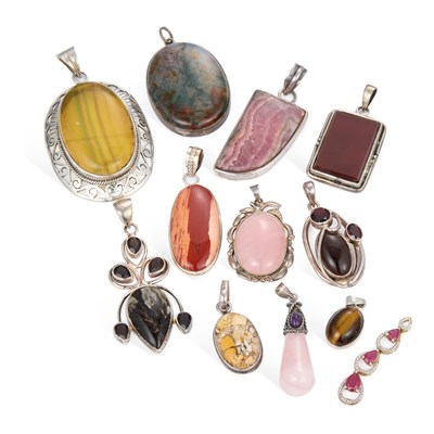 Lot 541 - A GROUP OF GEM-SET SILVER PENDANTS