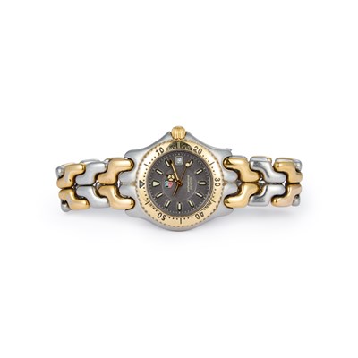 Lot 516 - A LADY'S BI-COLOUR TAG HEUER SPORTS ELEGANCE BRACELET WATCH