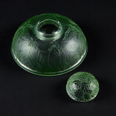 Lot 72 - RENÉ LALIQUE (FRENCH, 1860-1945), A CERNAY INKWELL