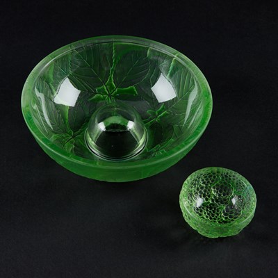Lot 72 - RENÉ LALIQUE (FRENCH, 1860-1945), A CERNAY INKWELL
