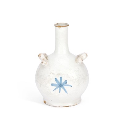 Lot 88 - AN 18TH CENTURY DELFT FLASK