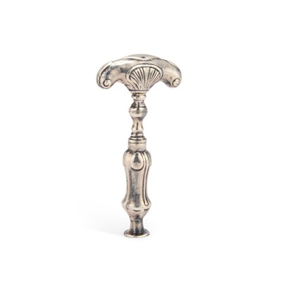 Lot 212 - AN 18TH CENTURY CONTINENTAL SILVER-MOUNTED CORKSCREW