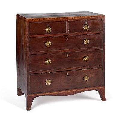 Lot 819 - AN EARLY 19TH CENTURY MAHOGANY CHEST OF DRAWERS
