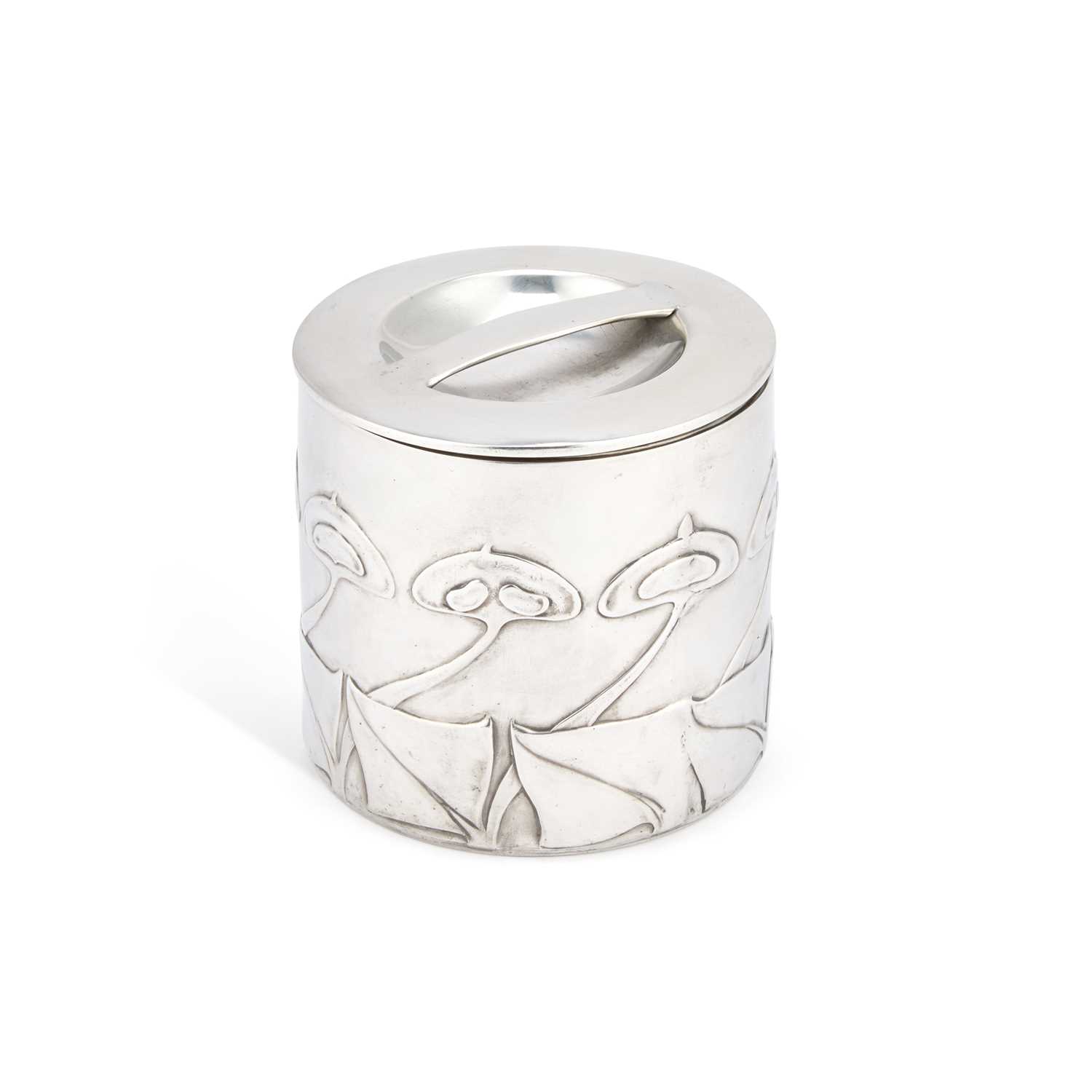 Lot 140 - ARCHIBALD KNOX (1864-1933) FOR LIBERTY & CO, A TUDRIC PEWTER BISCUIT BARREL