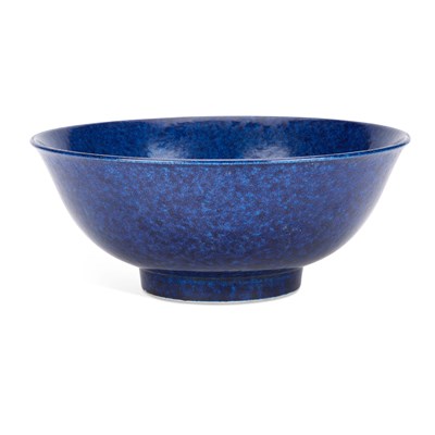 Lot 680 - A CHINESE BLUE-GLAZED BOWL