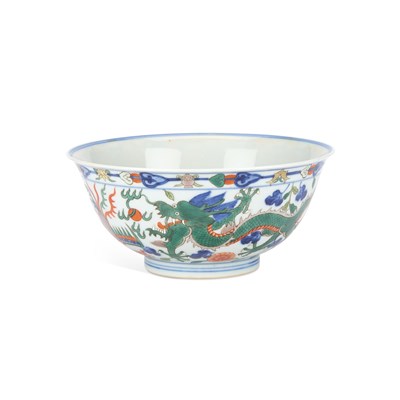 Lot 494 - A CHINESE DOUCAI ‘DRAGON’ BOWL