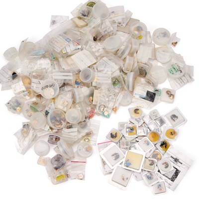 Lot 613 - A LARGE GROUP OF ASSORTED WATCH PARTS