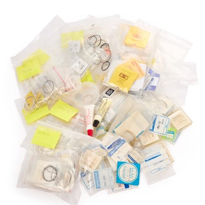 Lot 645 - A GROUP OF ASSORTED WATCH PARTS