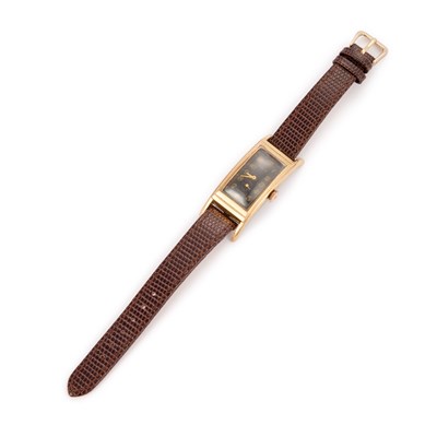 Lot 801 - A GOLD PLATED YALE "CURVEX" STRAP WATCH