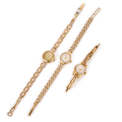 Lot 637 - AN 18CT GOLD BRACELET WATCH AND TWO 9CT GOLD BRACELET WATCHES