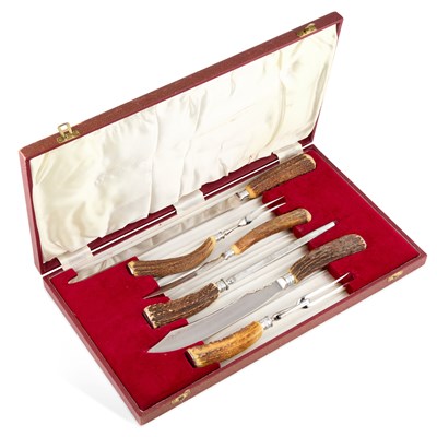 Lot 199 - A VICTORIAN ANTLER-HANDLED SIX-PIECE CARVING SET