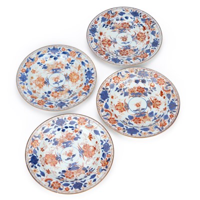 Lot 506 - A SET OF FOUR 18TH CENTURY IMARI PORCELAIN PLATES