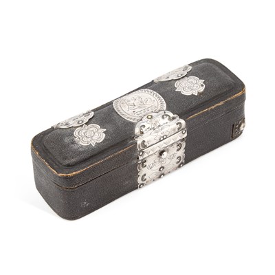 Lot 490 - A RARE CHARLES II/WILLIAM AND MARY UNMARKED SILVER-MOUNTED SHAGREEN BARBER SURGEON'S INSTRUMENT CASE