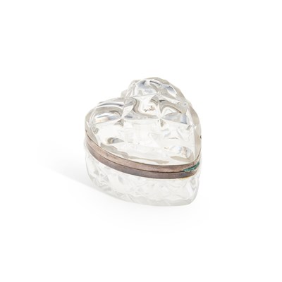 Lot 437 - A VICTORIAN SILVER-MOUNTED GLASS JEWELLERY BOX