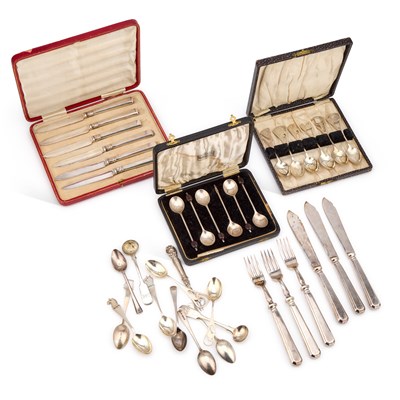 Lot 326 - A GROUP OF SILVER AND SILVER-PLATED ARTICLES