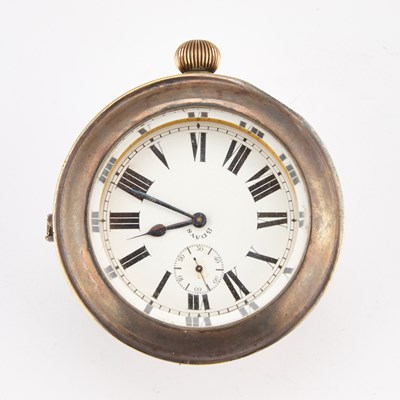 Lot 1164 - AN 8-DAY DASHBOARD CLOCK AND MOUNT
