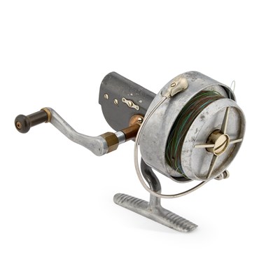 Lot 13 - A HARDY `ALTEX` SPINNING REEL