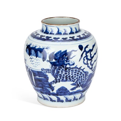 Lot 706 - A CHINESE BLUE AND WHITE PORCELAIN JAR