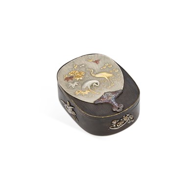 Lot 584 - A JAPANESE SHIBAYAMA-STYLE BRONZE BOX AND COVER, MEIJI PERIOD