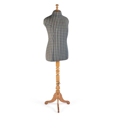 Lot 1185 - A HARRIS & SHELDON OAK AND UPHOLSTERED TAILOR'S DUMMY