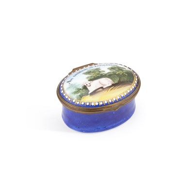 Lot 776 - AN ENGLISH ENAMEL PATCH BOX, C.1770