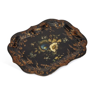 Lot 1020 - A VICTORIAN PAPIER-MÂCHÉ TRAY