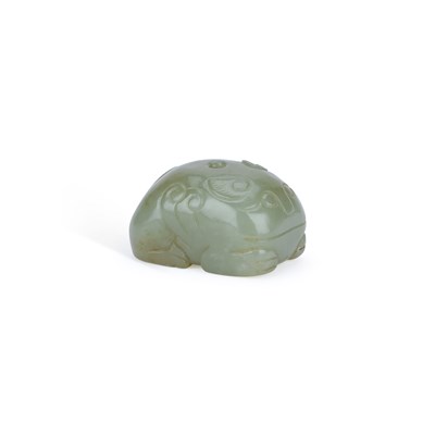 Lot 544 - A CHINESE CELADON JADE MYTHICAL BEAST PENDANT