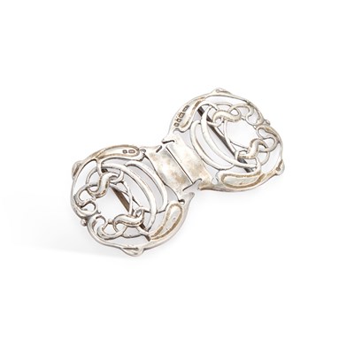 Lot 868 - AN ART NOUVEAU STYLE SILVER BELT BUCKLE