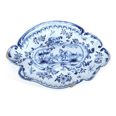 Lot 186 - A FRENCH FAIENCE TUREEN STAND