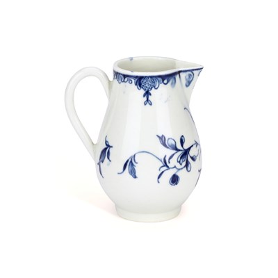 Lot 249 - A WORCESTER BLUE AND WHITE PORCELAIN SPARROW BEAK JUG