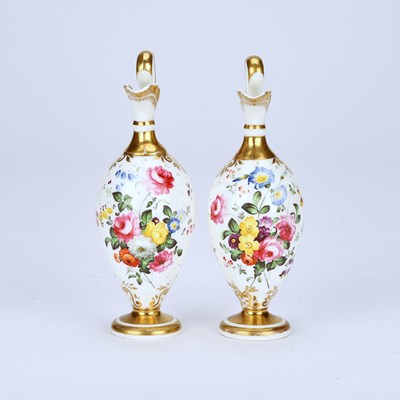Lot 79 - A PAIR OF ENGLISH PORCELAIN EWERS