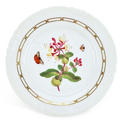 Lot 164 - A ROCKINGHAM PORCELAIN CABINET PLATE