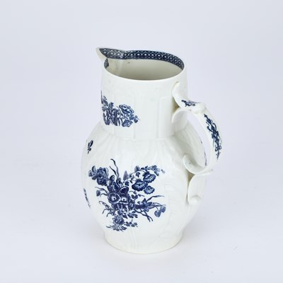 Lot 87 - A WORCESTER CABBAGE LEAF MOULDED MASK JUG