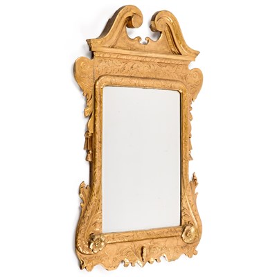Lot 1258 - AN 18TH CENTURY GILTWOOD MIRROR