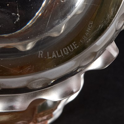 Lot 69 - RENÉ LALIQUE (FRENCH, 1860-1945)