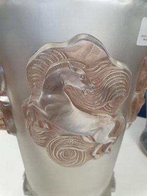 Lot 69 - RENÉ LALIQUE (FRENCH, 1860-1945)