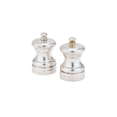 Lot 469 - A PAIR OF ELIZABETH II SILVER 'PETER PIPER' SALT AND PEPPER GRINDERS