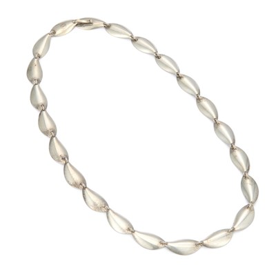 Lot 884 - A DANISH STERLING SILVER NECKLACE