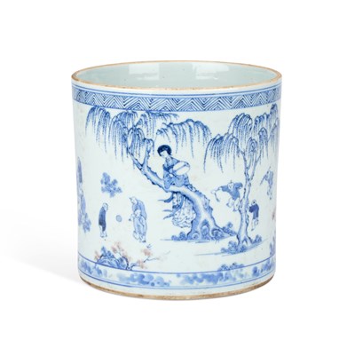 Lot 479 - A CHINESE BLUE AND WHITE BRUSH POT