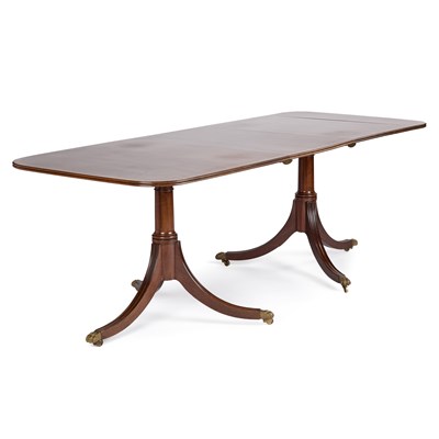 Lot 1225 - A REGENCY STYLE MAHOGANY TWIN-PEDESTAL DINING TABLE