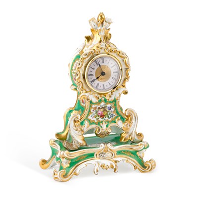 Lot 1154 - A 19TH CENTURY FRENCH PORCELAIN MANTEL CLOCK