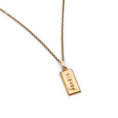 Lot 867 - A ROYAL MAIL 9CT GOLD INGOT PENDANT ON CHAIN