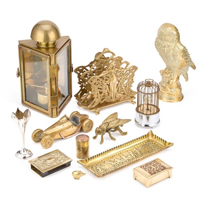 Lot 224 - A COLLECTION OF METALWORK