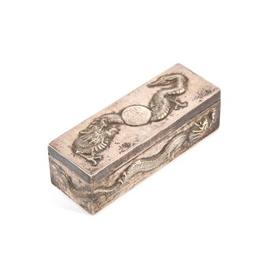 Lot 274 - A CHINESE SILVER BOX