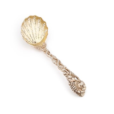 Lot 403 - A VICTORIAN SILVER SIFTING LADLE