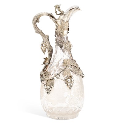 Lot 385 - A VICTORIAN SILVER-MOUNTED ETCHED GLASS CLARET JUG
