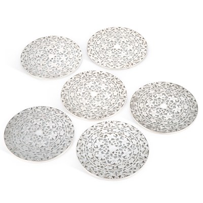 Lot 260 - A SET OF SIX AMERICAN STERLING SILVER AND GLASS COASTERS
