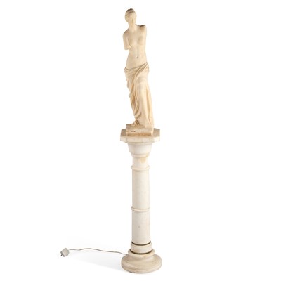 Lot 851 - A MARBLE CARVING OF VENUS DE MILO