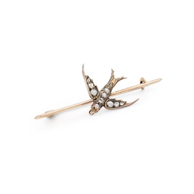 Lot 768 - A ROSE-CUT DIAMOND SWIFT BROOCH