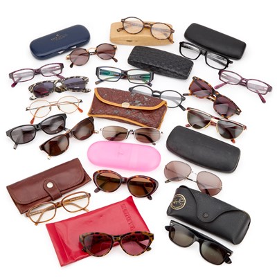 Lot 61 - A GROUP OF SUNGLASSES AND SPECTACLES
